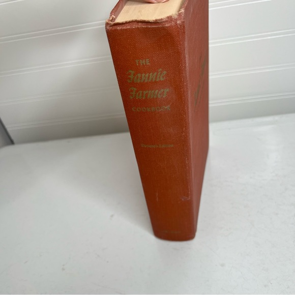 Fannie Farmer Cookbook vintage 11th edition - Picture 10 of 11